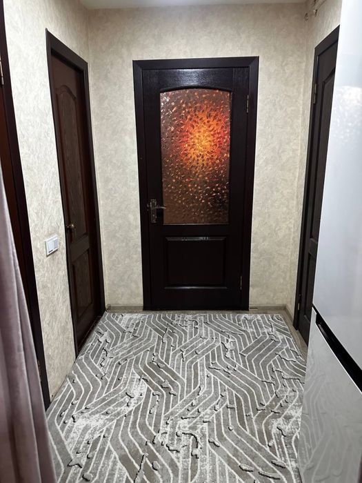 2xonali uy sotiladi Doʻmbrabod xaykalni oldida oʻzimizniki