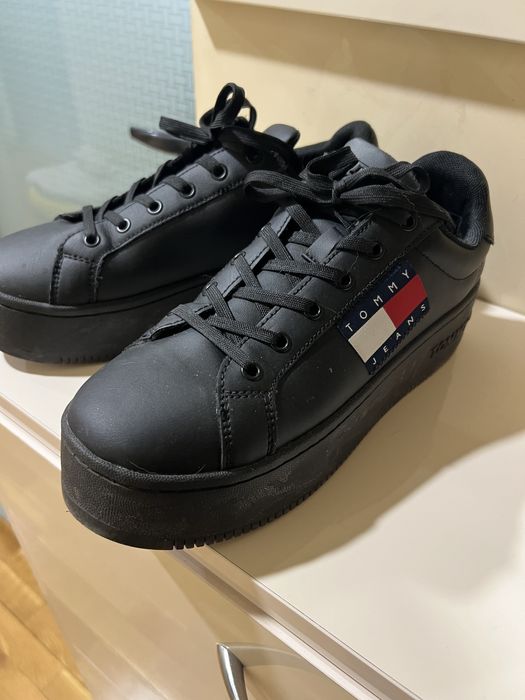 Маратонки-Tommy Jeans