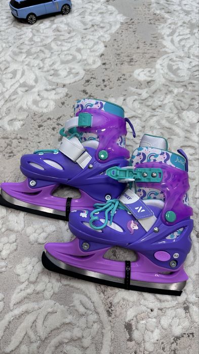 Продам коньки детские