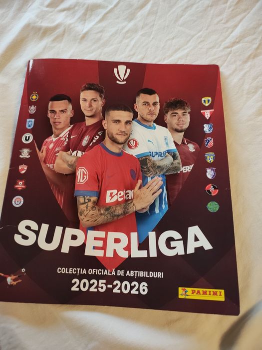 Vând sau schimb  fotbaliști album Superliga 2025-2026