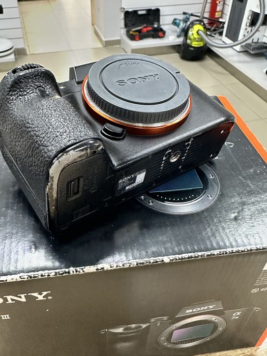 Фотоаппарат Sony Alpha A7 iii (ТМ79)
