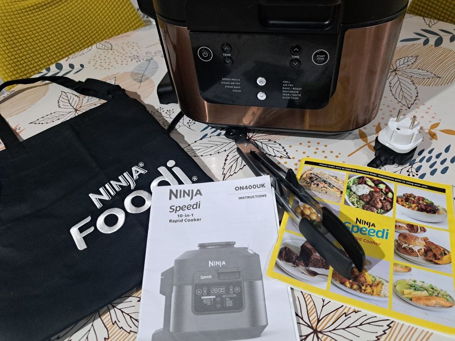 Ninja Speedi Deluxe 10 în 1, 5.7L, Air Fryer Multicooker + accesorii