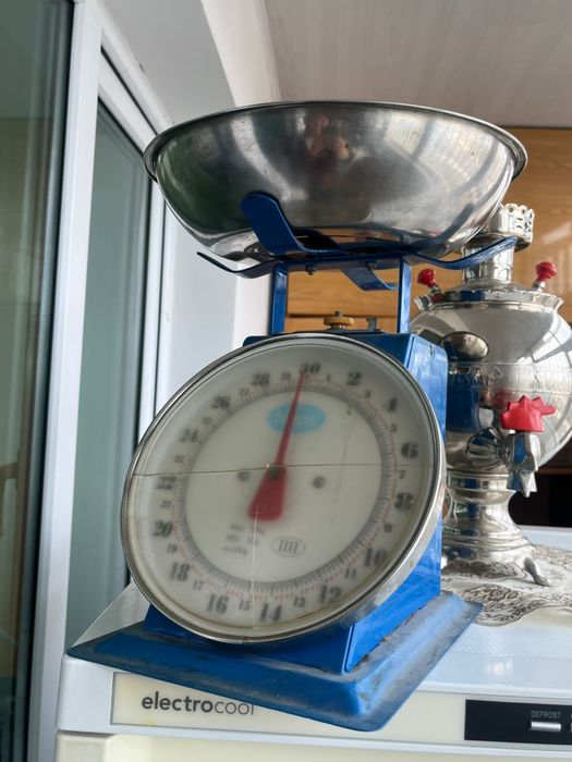 Продам весы кухонные