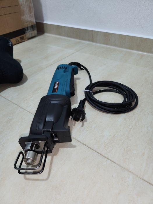Fierastrau Makita JR 1000FT