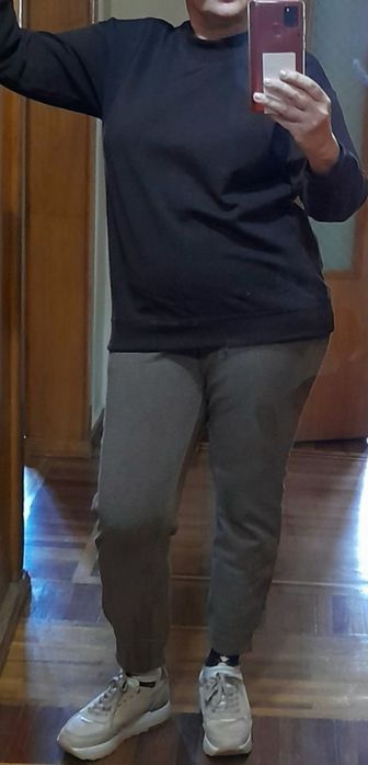 Спортивный костюм От фирмы Uniglo Япония б.у на размер L