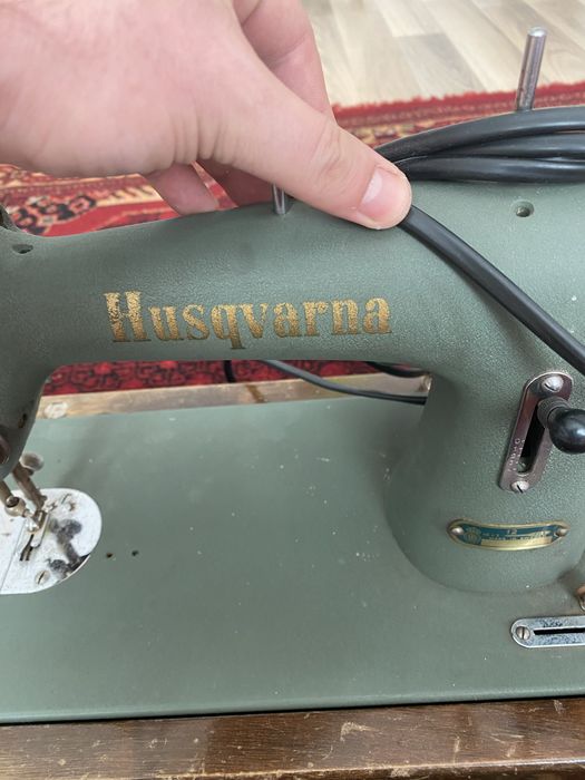 Husqvarna шевна машина