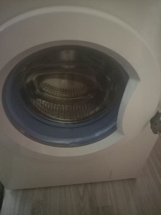 Продам стиральную машинку автомат