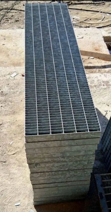Trepte zincate galvanizate