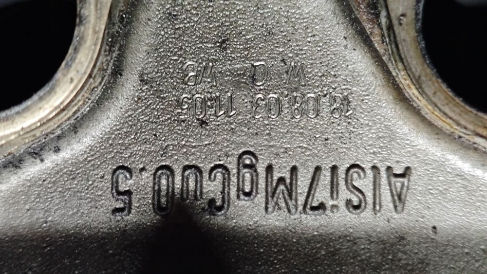 Глава за Audi A3 8P 2.0 TDI