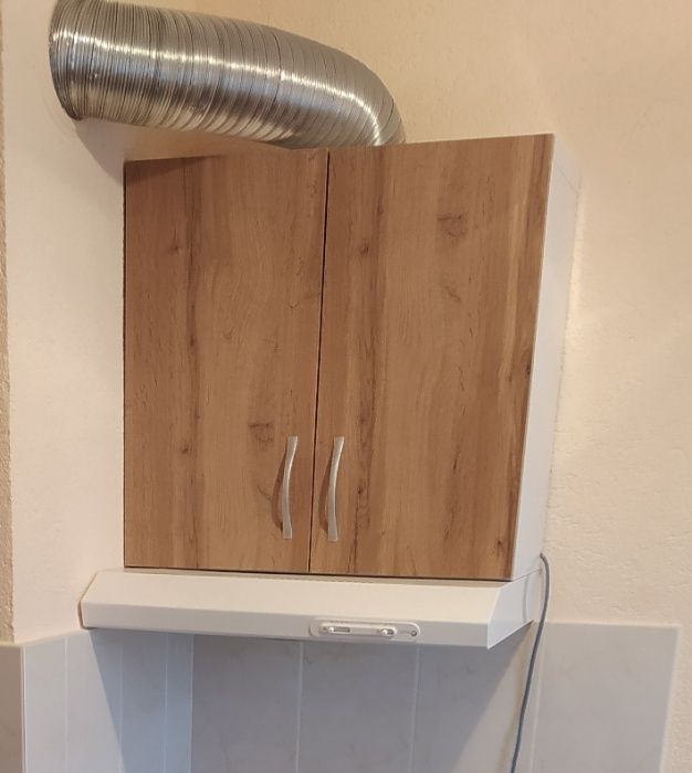 майстор ремонт монтаж ламинат боядисване сглобяване мебели бойлери