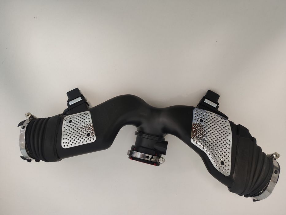 НОВО С ГАРАНЦИЯ 2г.Въздуховод Лястовица с Дебитомери 280CDI ,320CDI V6