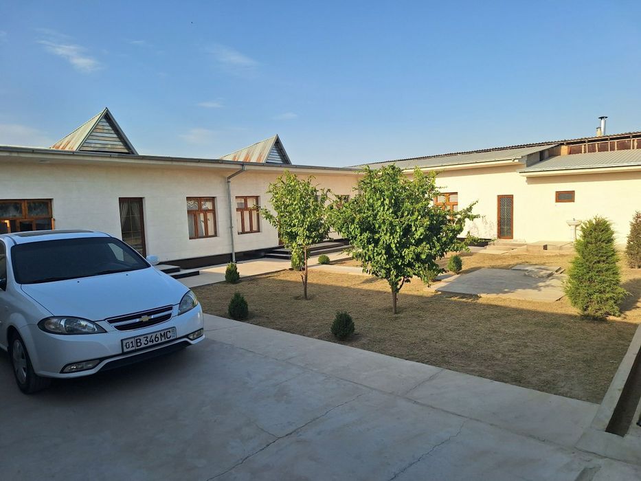 Uy sotiladi 6 sotih 4 ta hona