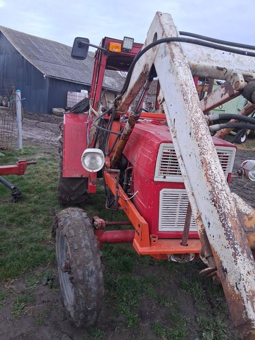 Vând tractor Fiat 550