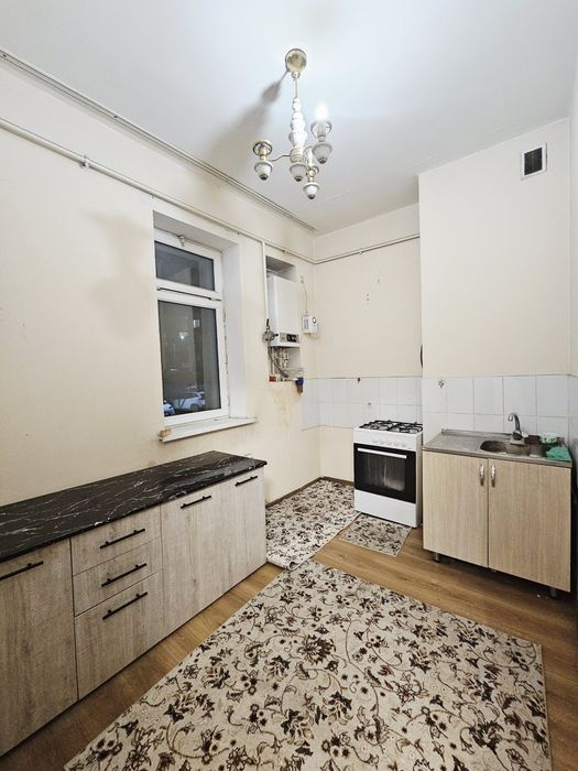 Сотилади Квартира!! Сергели-6А, 2/1/7, Мул: Машина обзор.