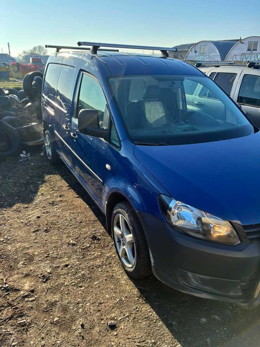 Автомобил Фолксваген Кади