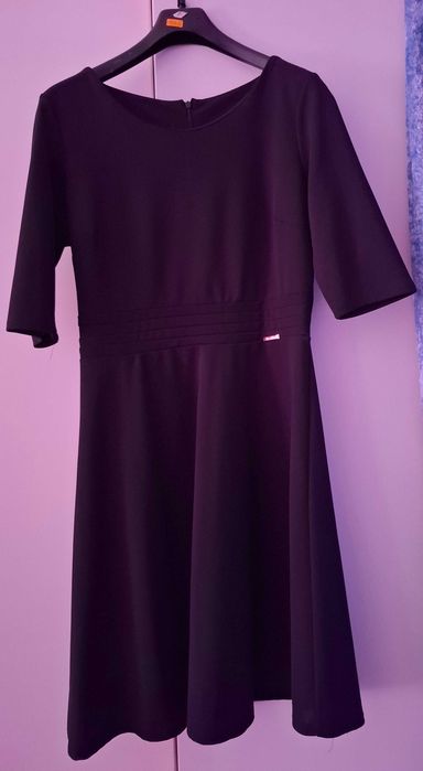 Рокля размер М, носена веднъж