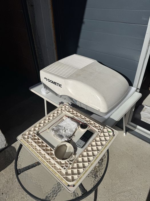 Климатик Dometic Freshjet 2200