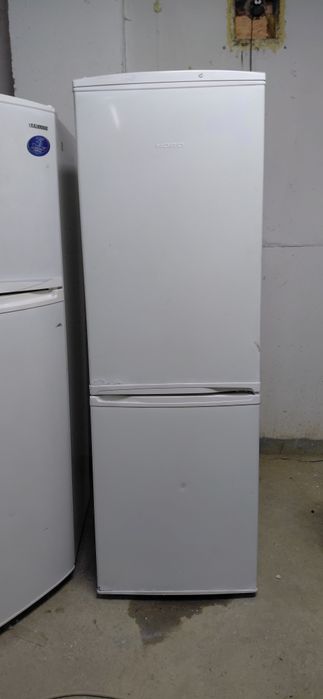 Холодильник рабочи