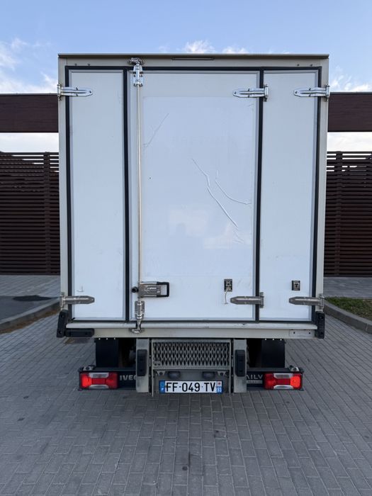 Iveco daily 35S14 frigorific 2019 2.3 140 cai euro 6