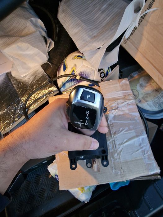 Selector viteze joystick bmw f10 uk pret 250 lei fix si europa 400 lei