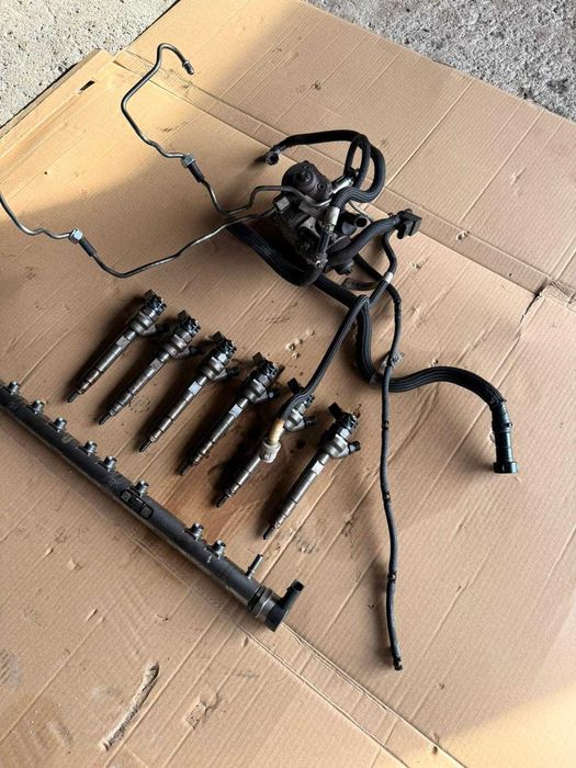 Kit Injectoare+Pompa BMW 3.0d 258Cp Bosch