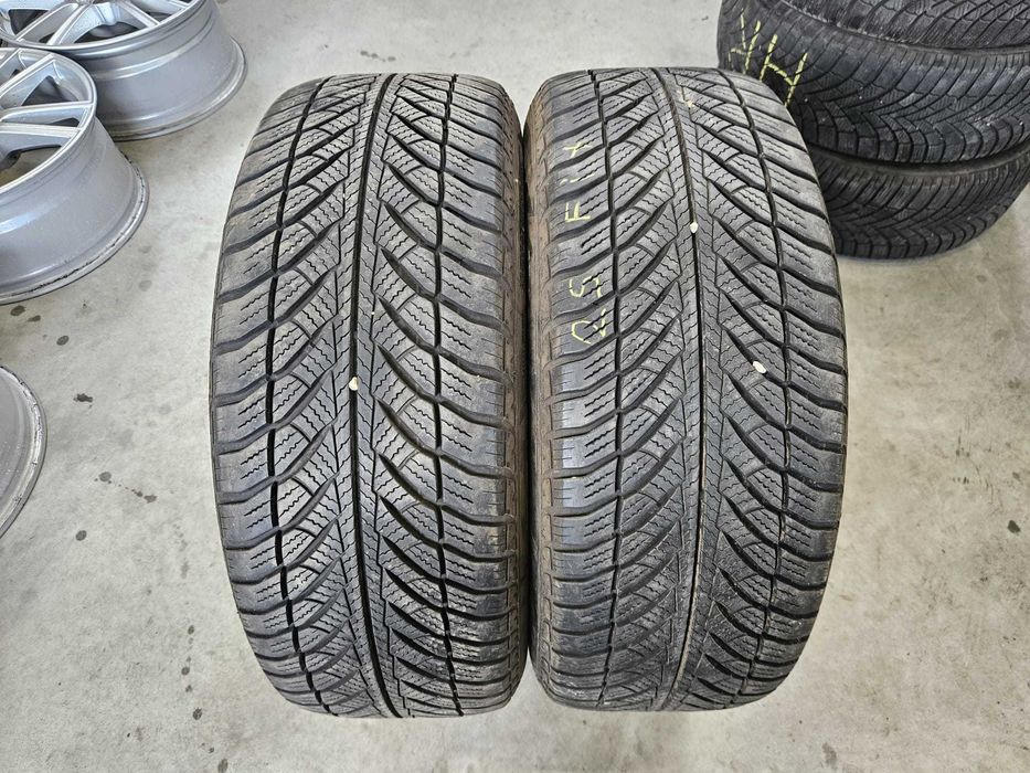2 Anvelope IARNA 225.55.17 'Goodyear' ; stare foarte buna