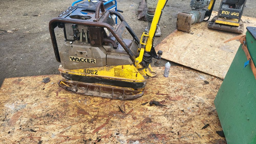 Placa compactoare profesionala Waker Neunson