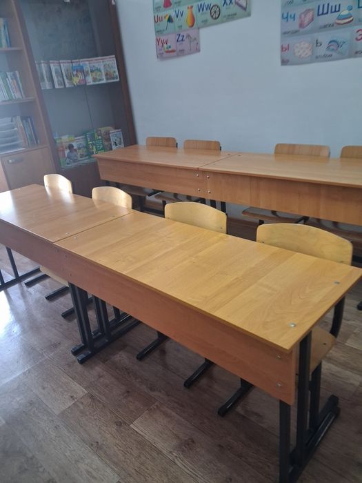 Продам новые парты