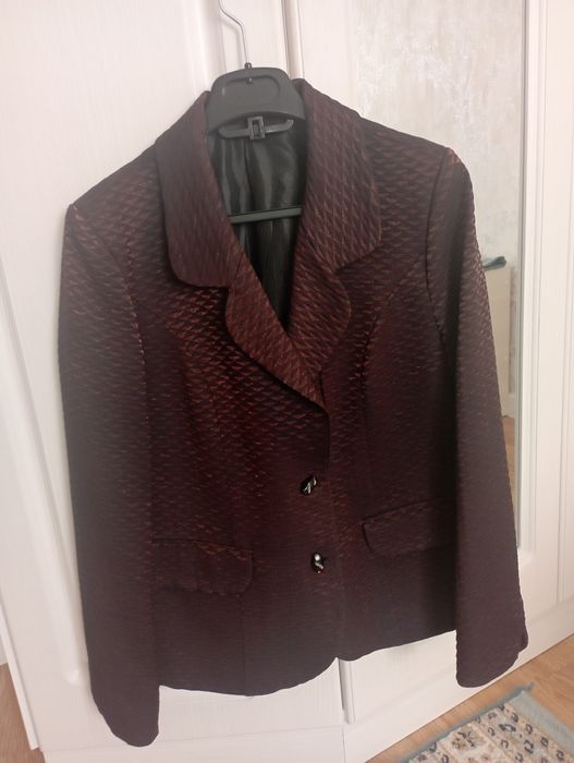 Женский пиджак 46-48