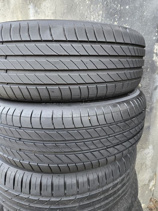 2бр. 185 60 15 Michelin летни.