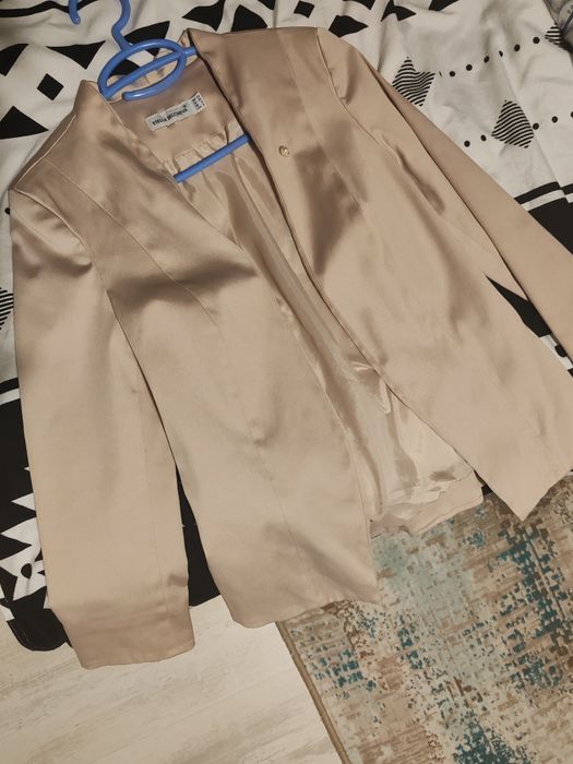 Сака  и комплект