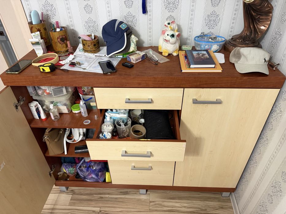 Комод большой с ящиками