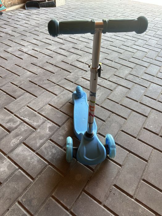 Motocicleta electrica, trotineta, bicicleta