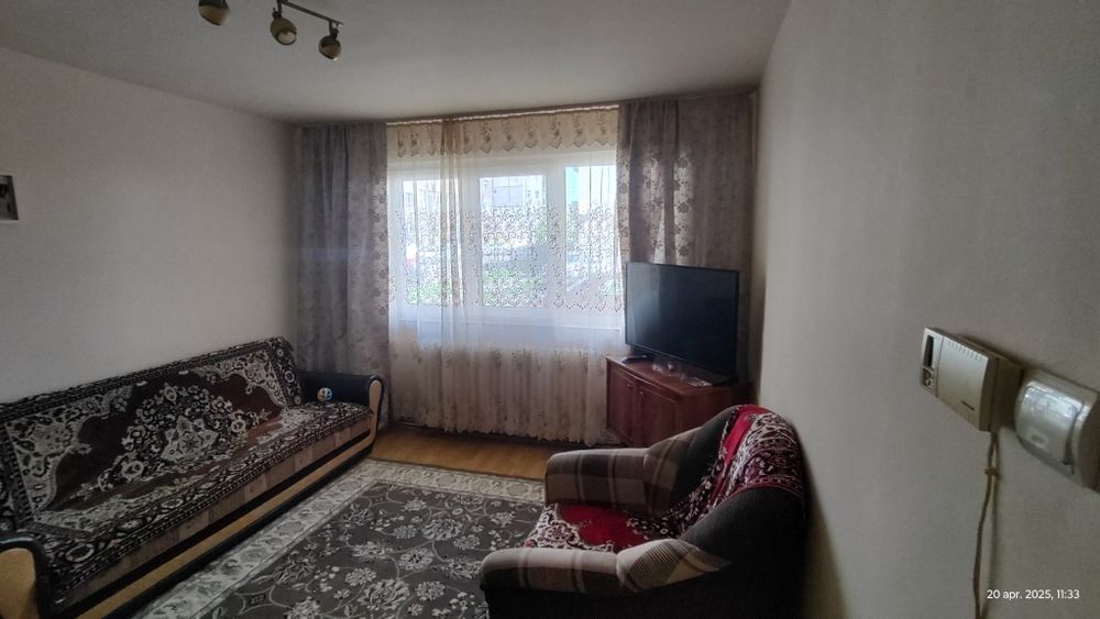 Schimb apartament cu garsoniera
