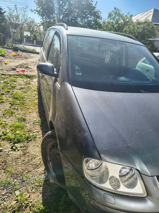 Vand Volkswagen Touran din 2004
