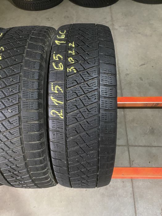 Anvelope iarna 215/65/16C Lassa Wintus 2 215 65 16C R16C