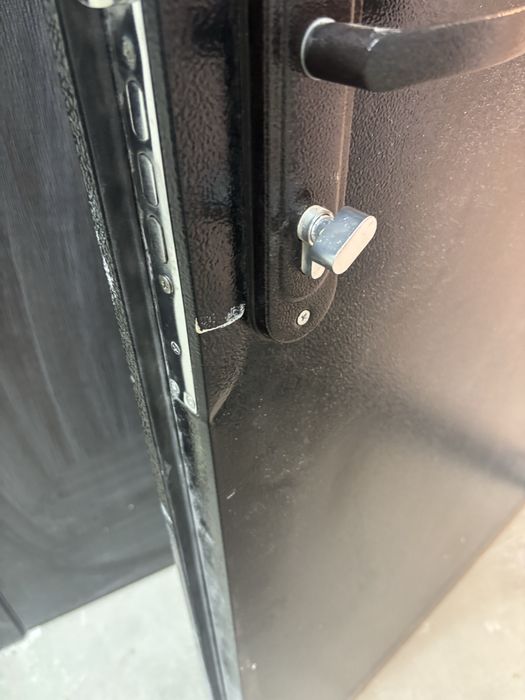 Продам Входную дверь