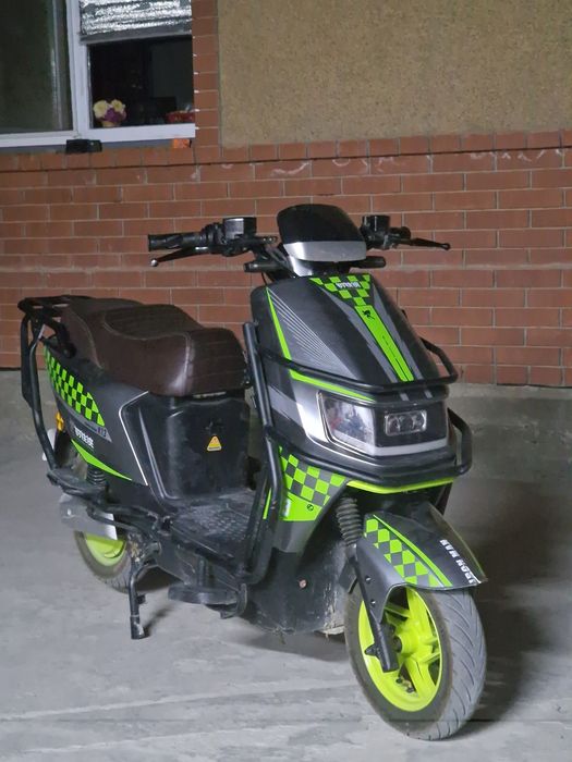 Электромопед/скутер skyway