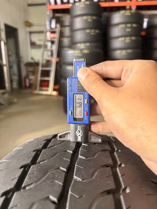 Anvelope vara 215/65/16C Dunlop EconoDrive 215 65 16 C R 16 C