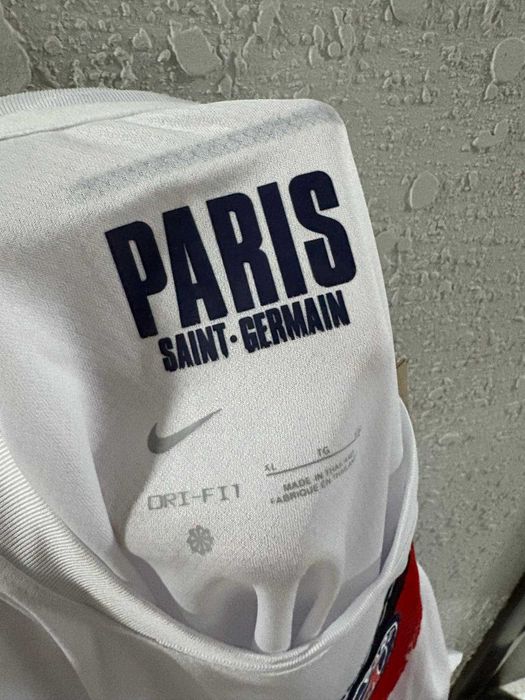 Футболна Тениска ПСЖ Размер ХЛ