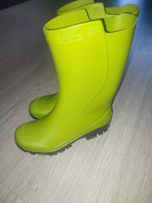 Гумени ботуши от Декатлон като нови