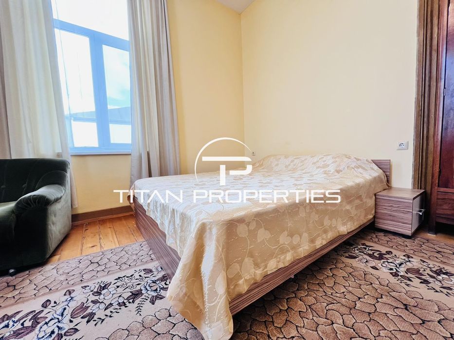 Дава се под наем Двустаен апартамент в Бургас, Център - 50 кв.м за 459 € - Снимка #4