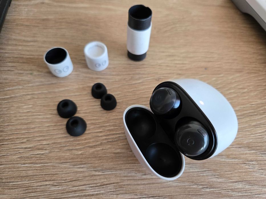 Google Pixel Buds Pro — безжични слушалки с ANC, Charcoal
