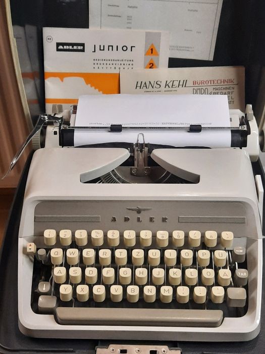 Mașină de scris Adler Junior 2 impecabilă
