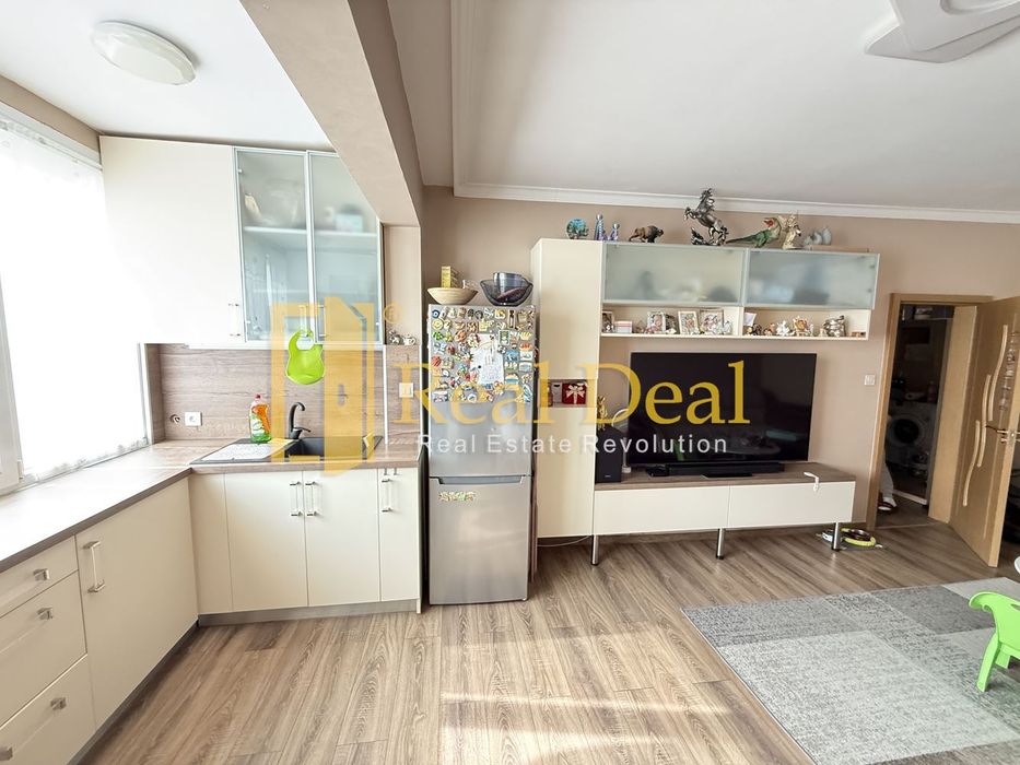 Продава се Тристаен апартамент в София, Люлин 4 - 70 кв.м за 1208 €/кв.м - Снимка #1