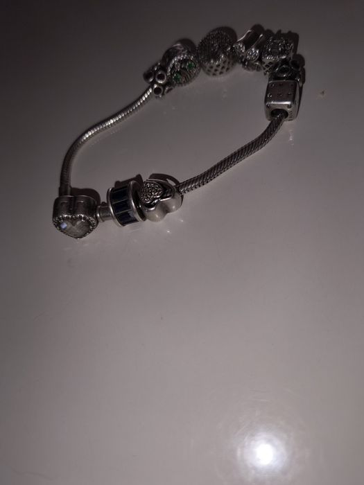 Brățară tip Pandora