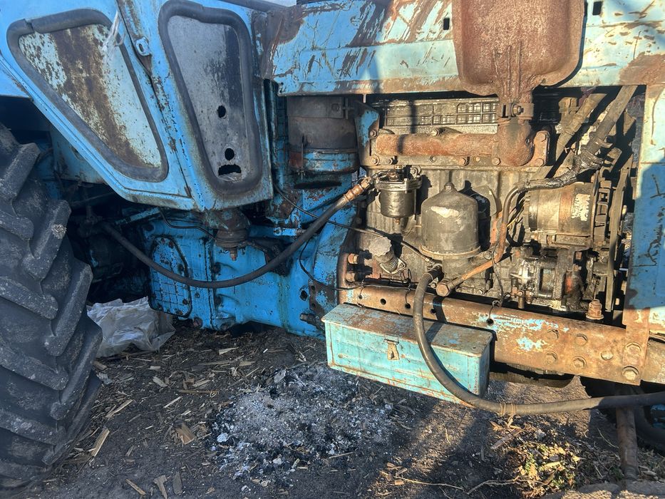 Продам трактор мтз