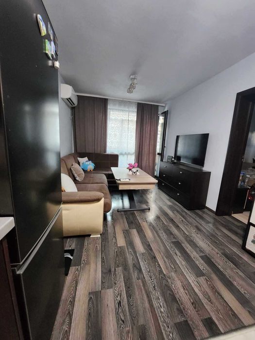 Продава се Тристаен апартамент в Пловдив, Христо Смирненски - 75 кв.м за 1640 €/кв.м - Снимка #1