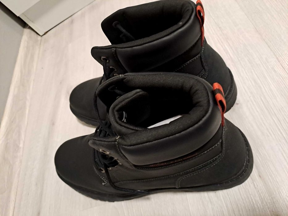 Черни Ботуши 46 номер