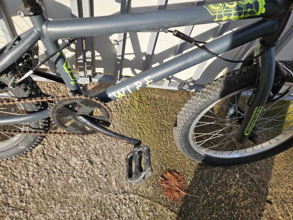 Велосипед BMX 20 цола WIPE-шест месеца гаранция